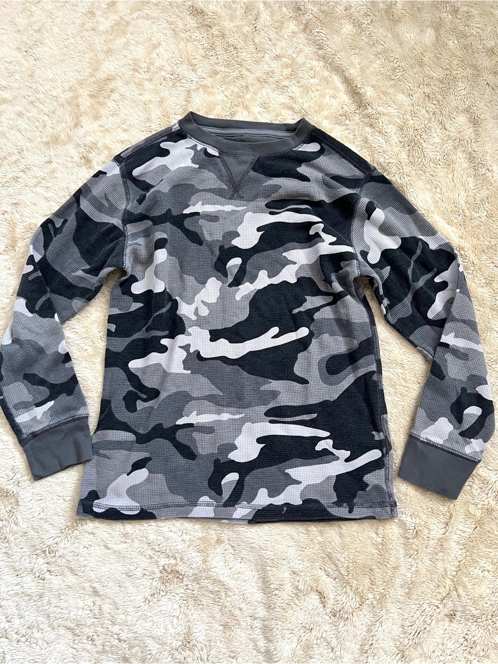 FADED GLORY Boy's Black & Silver Camo Print Long Sleeve Top Size L